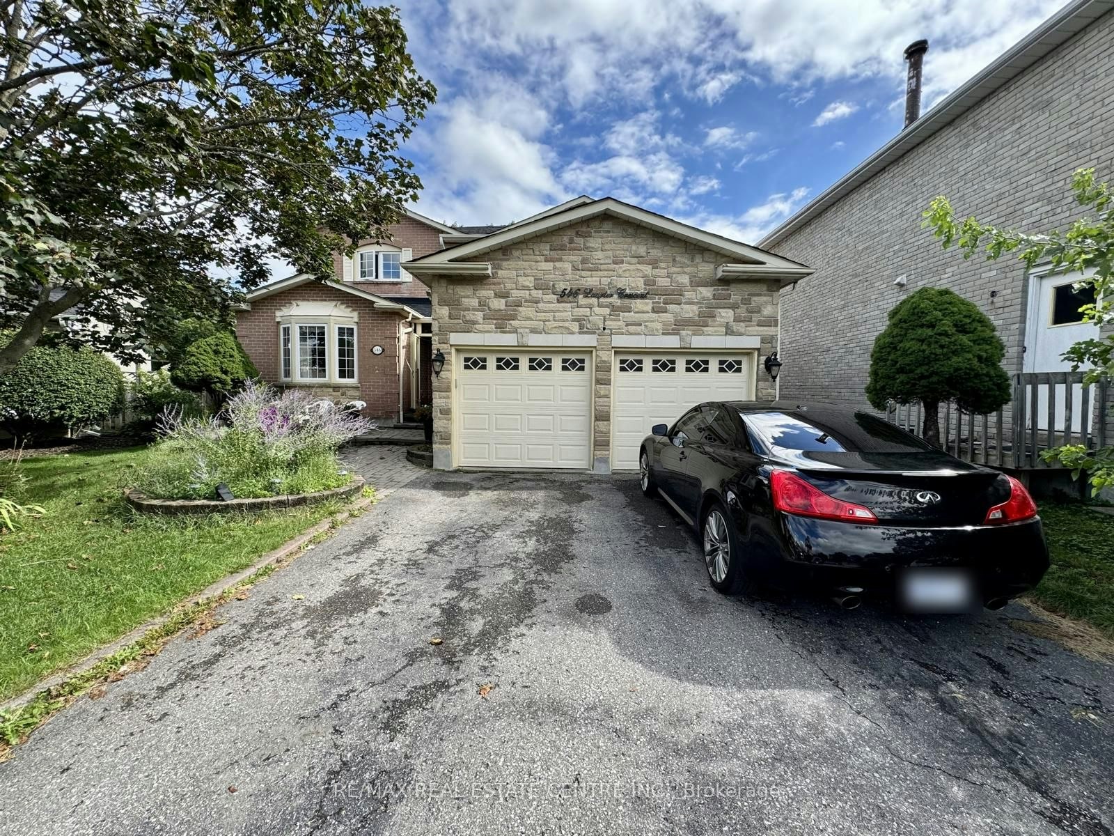 Basement-546 Laurier Crescent, Pickering, ON, L1V 4P9
