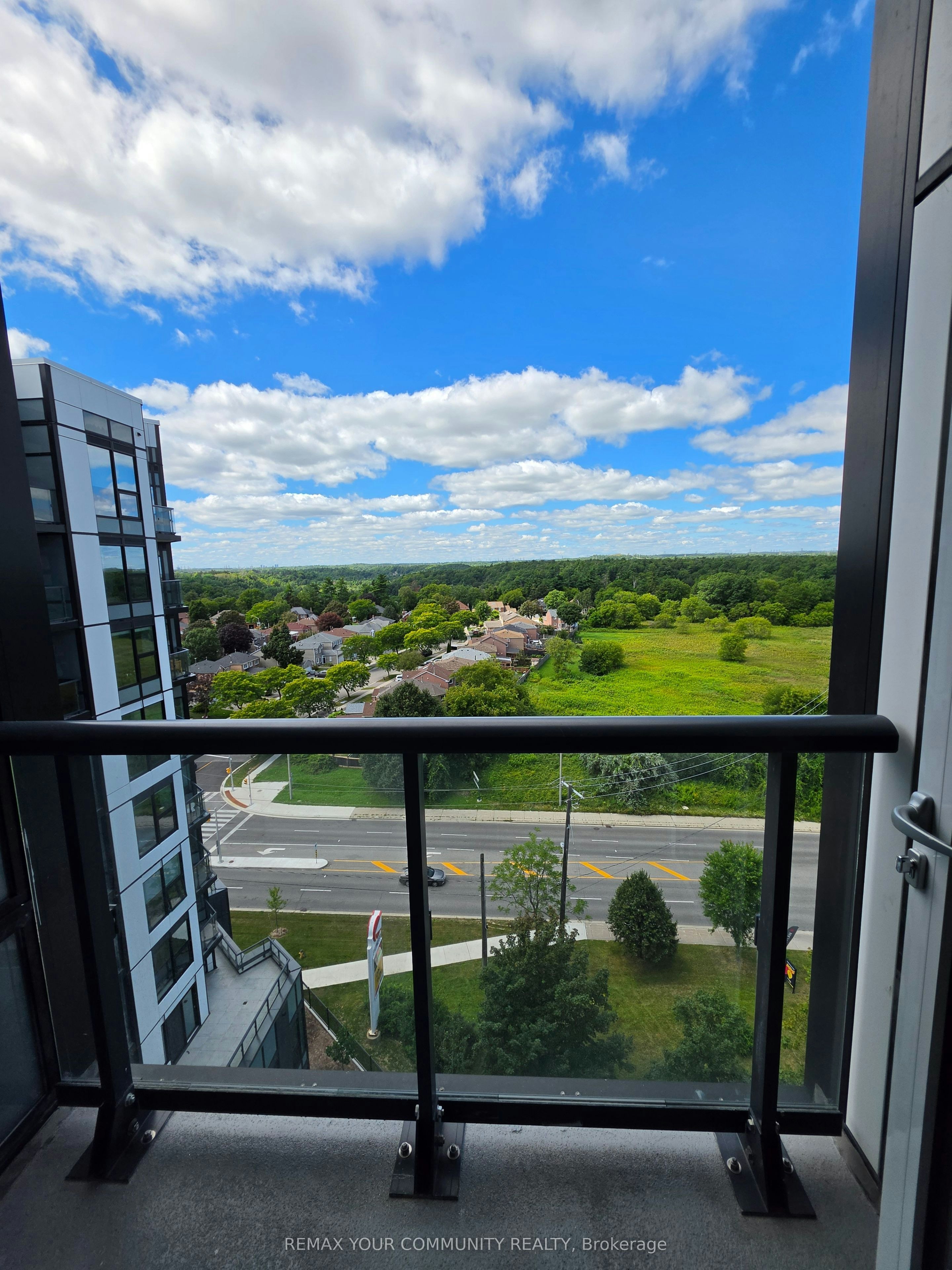 1002A-7439 Kingston Road, Toronto, ON, M1B 0G1 - 11