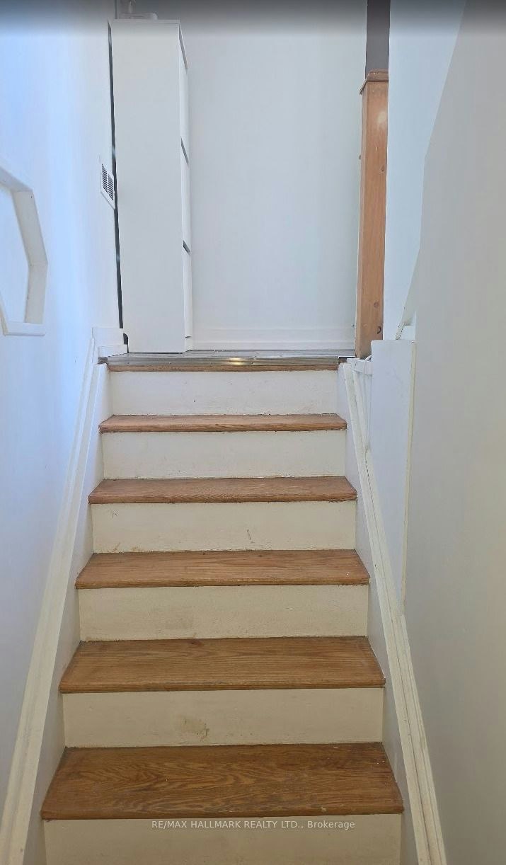 ROOM 2-888 Krosno Boulevard, Pickering, ON, L1W 1H4 - 5