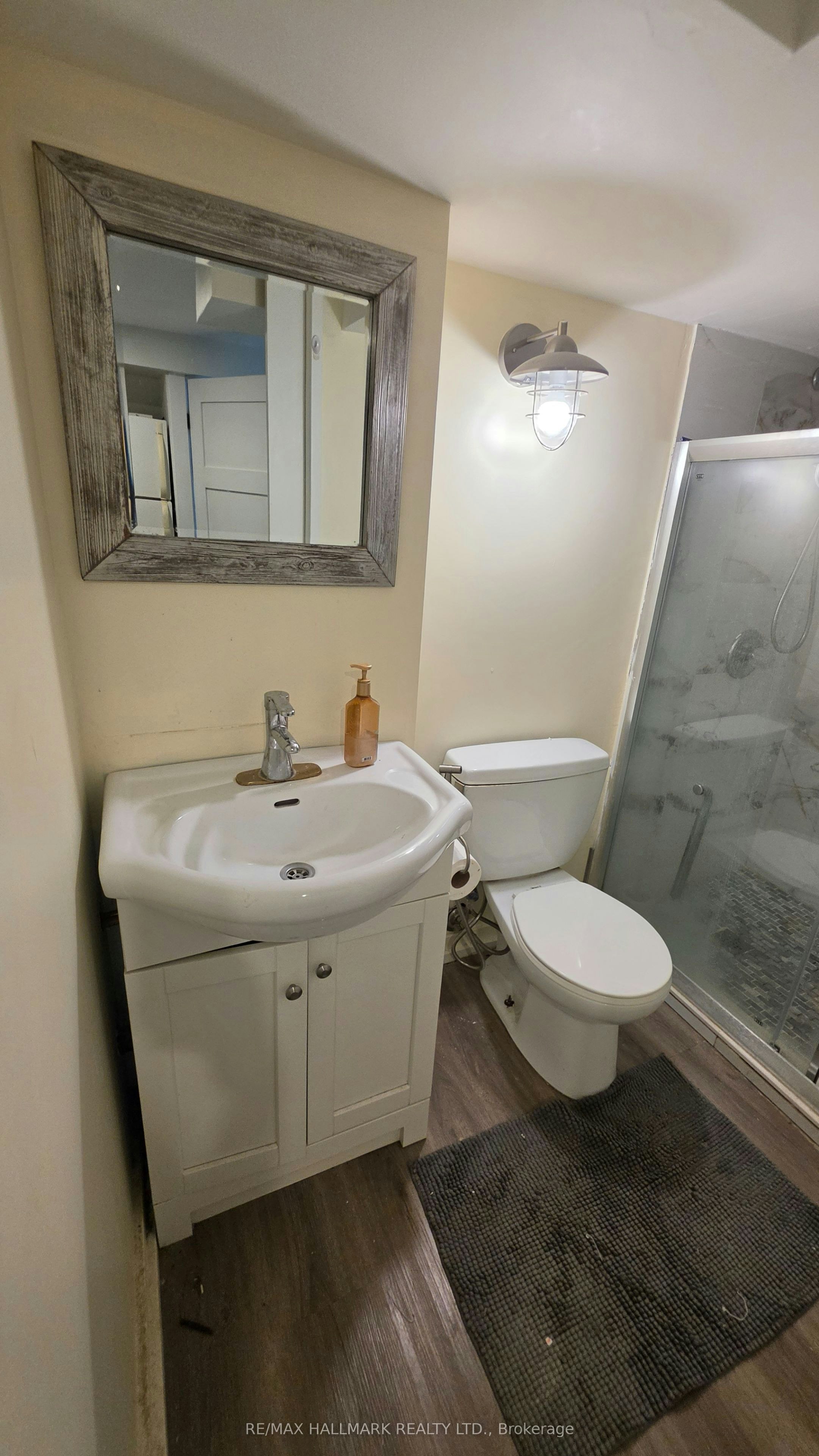ROOM 2-888 Krosno Boulevard, Pickering, ON, L1W 1H4 - 13
