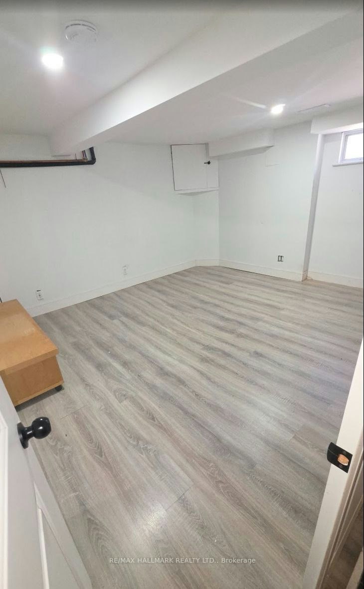 ROOM 2-888 Krosno Boulevard, Pickering, ON, L1W 1H4 - 8