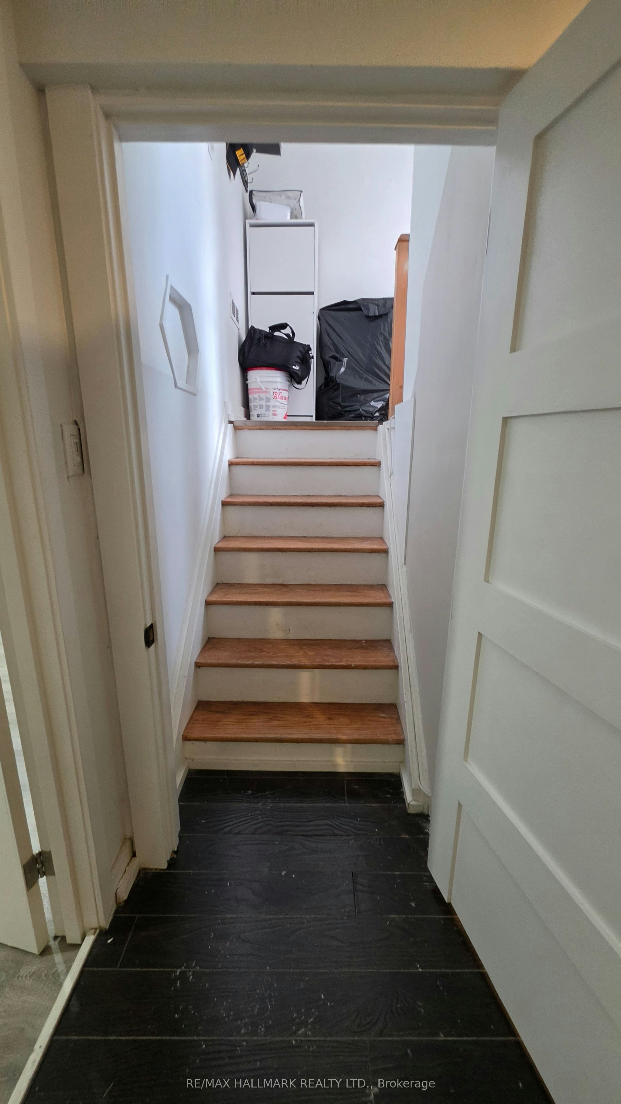 ROOM 2-888 Krosno Boulevard, Pickering, ON, L1W 1H4 - 5
