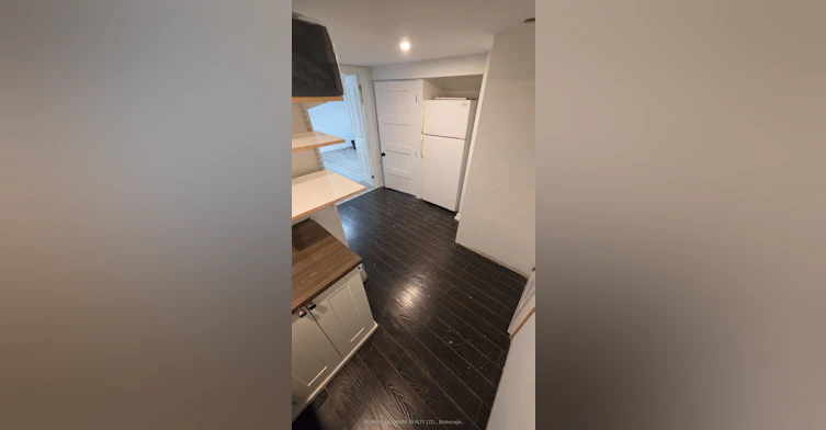 ROOM 2-888 Krosno Boulevard, Pickering, ON, L1W 1H4 - 10