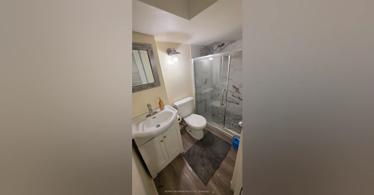 ROOM 2-888 Krosno Boulevard, Pickering, ON, L1W 1H4 - 11