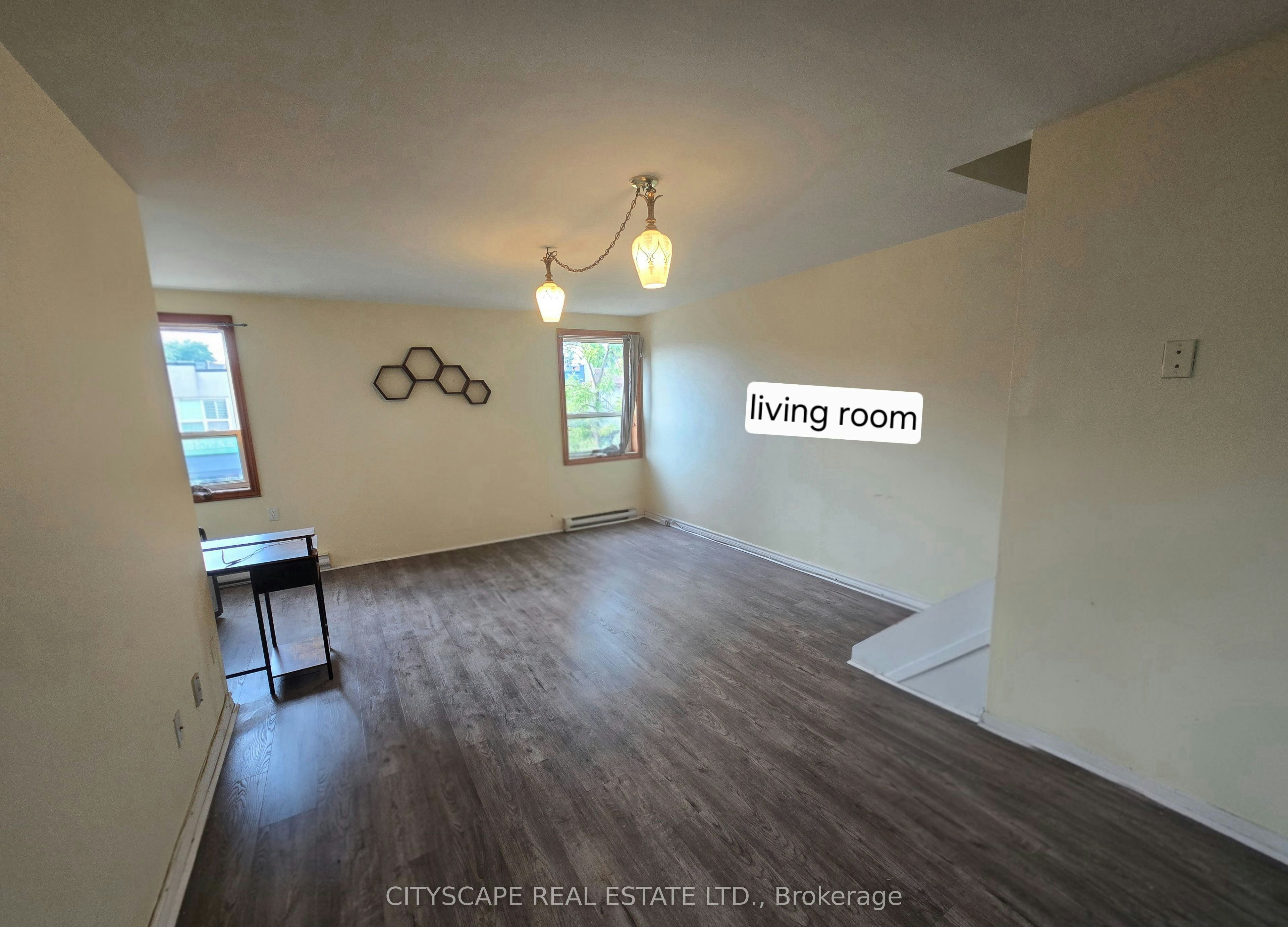 2A-FR-911A Danforth Avenue, Toronto, ON, M4J 1L8 - 3