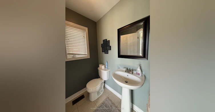 15 Arnold Johnston Street, Clarington, ON, L1E 2V3 - 12