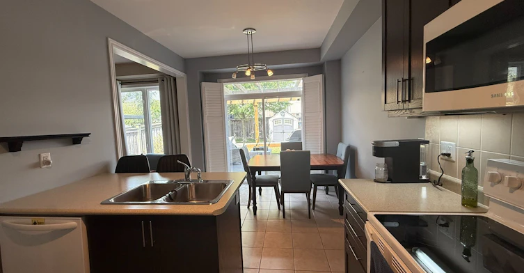 15 Arnold Johnston Street, Clarington, ON, L1E 2V3 - 10