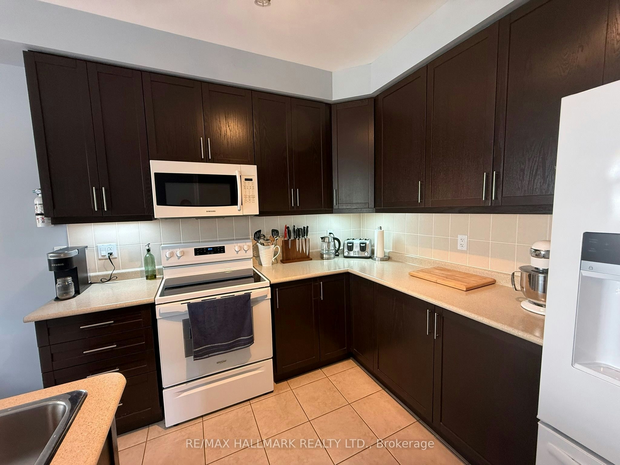 15 Arnold Johnston Street, Clarington, ON, L1E 2V3 - 9