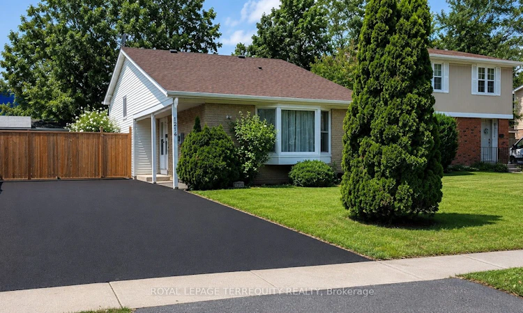 1214 Trowbridge Drive