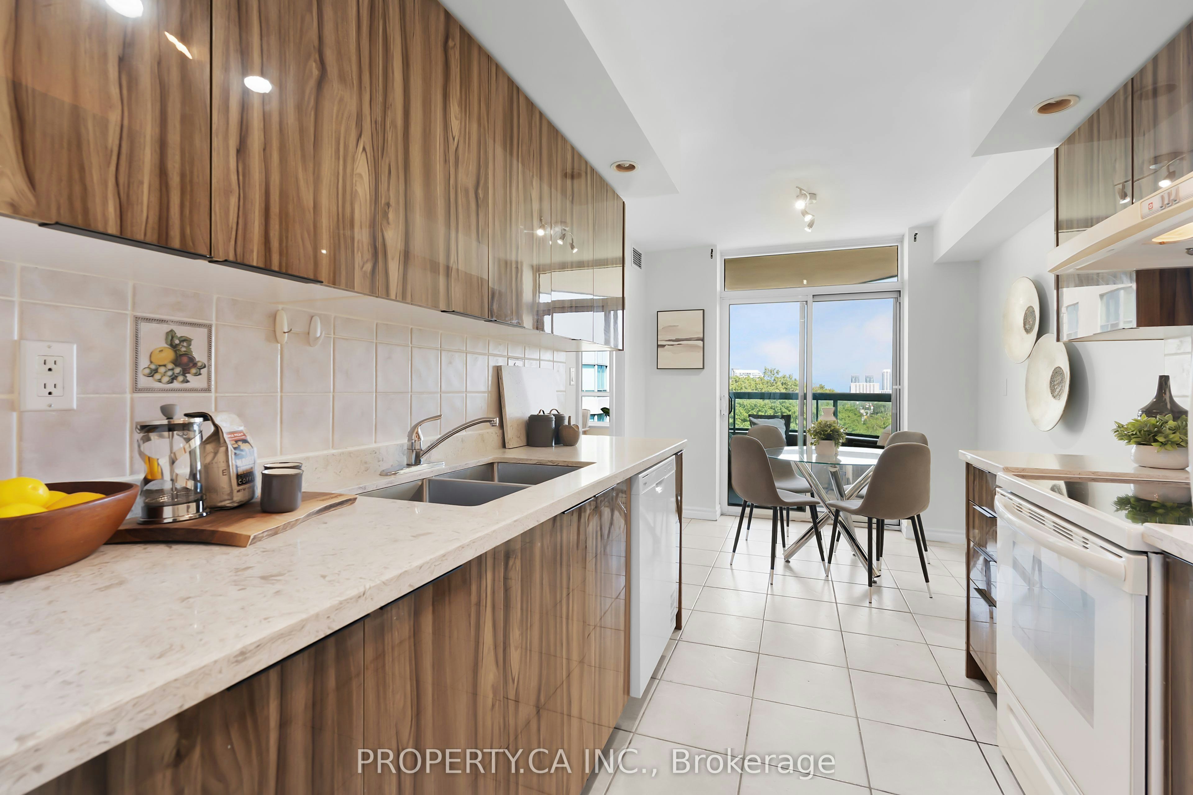 962-123 Omni Drive, Toronto, ON, M1P 5A8