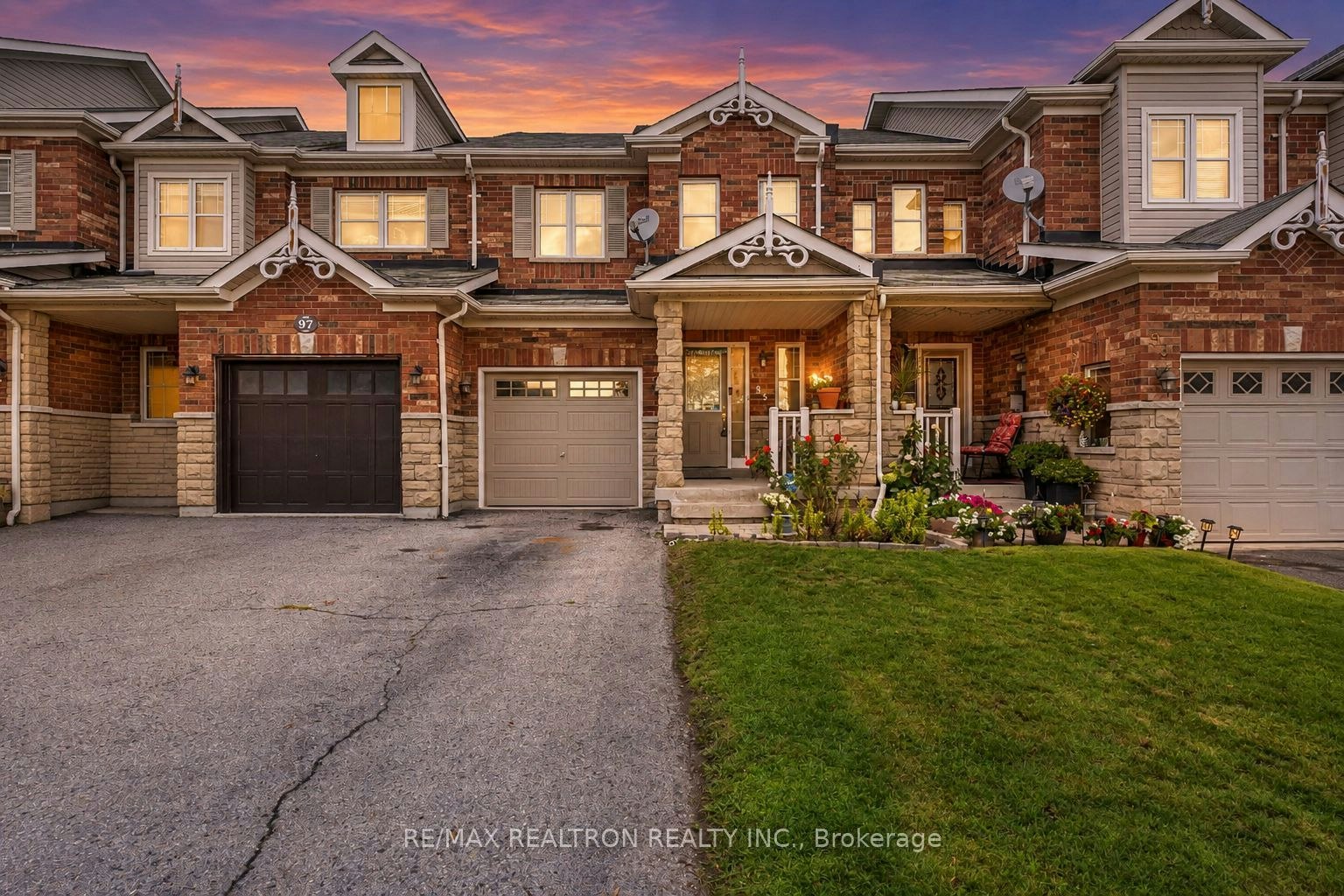 95 Beer Crescent, Ajax, ON, L1S 0B9