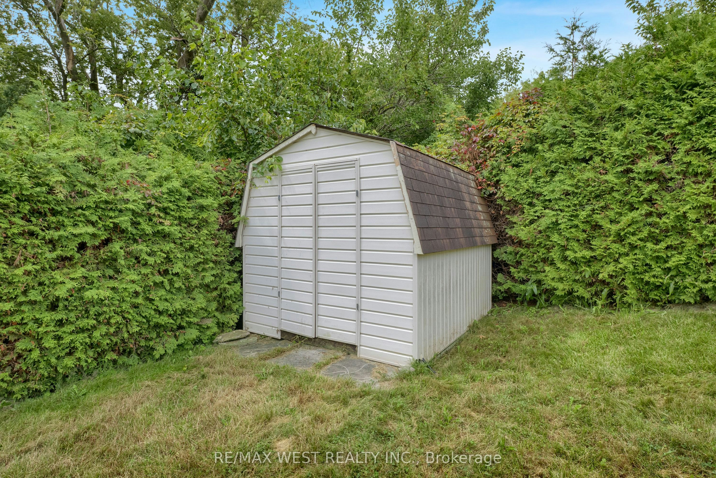 Main-397 Brentwood Avenue, Oshawa, ON, L1G 2S7 - 32