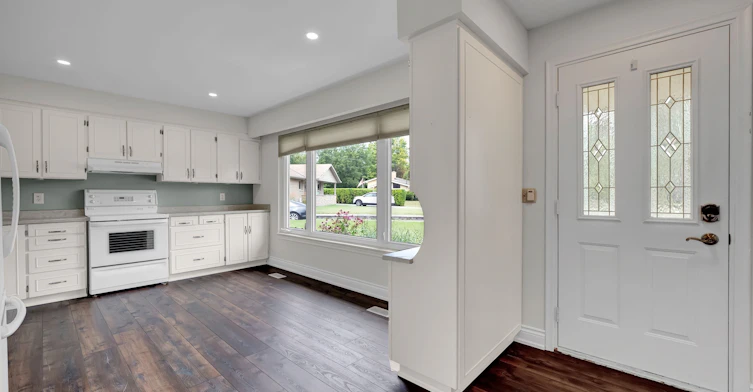 Main-397 Brentwood Avenue, Oshawa, ON, L1G 2S7 - 6