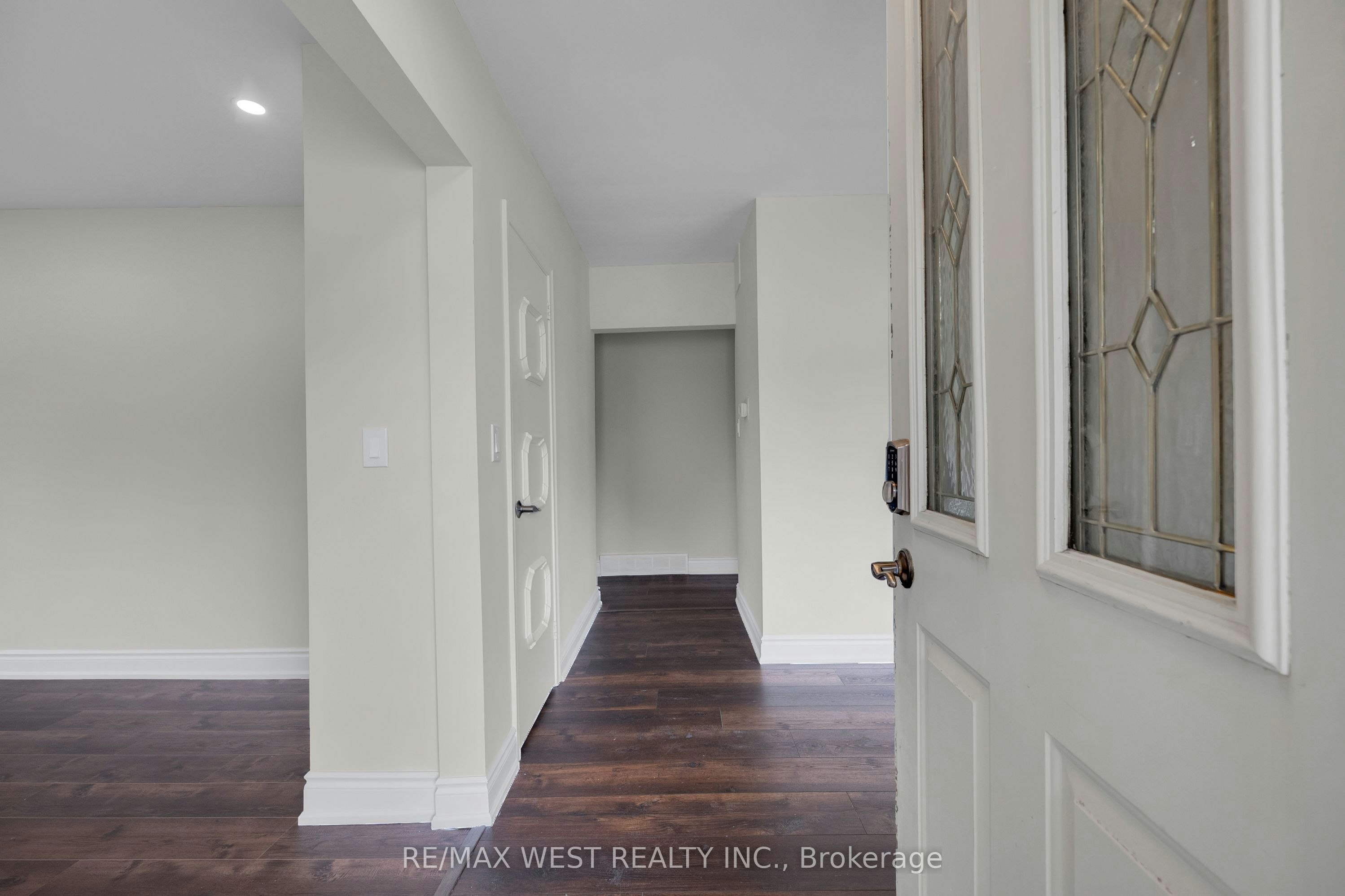 Main-397 Brentwood Avenue, Oshawa, ON, L1G 2S7 - 5