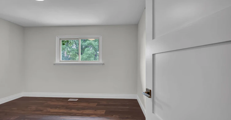 Main-397 Brentwood Avenue, Oshawa, ON, L1G 2S7 - 17