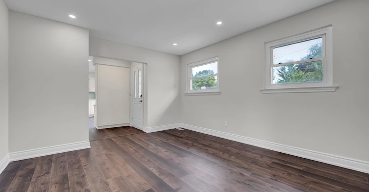 Main-397 Brentwood Avenue, Oshawa, ON, L1G 2S7 - 12