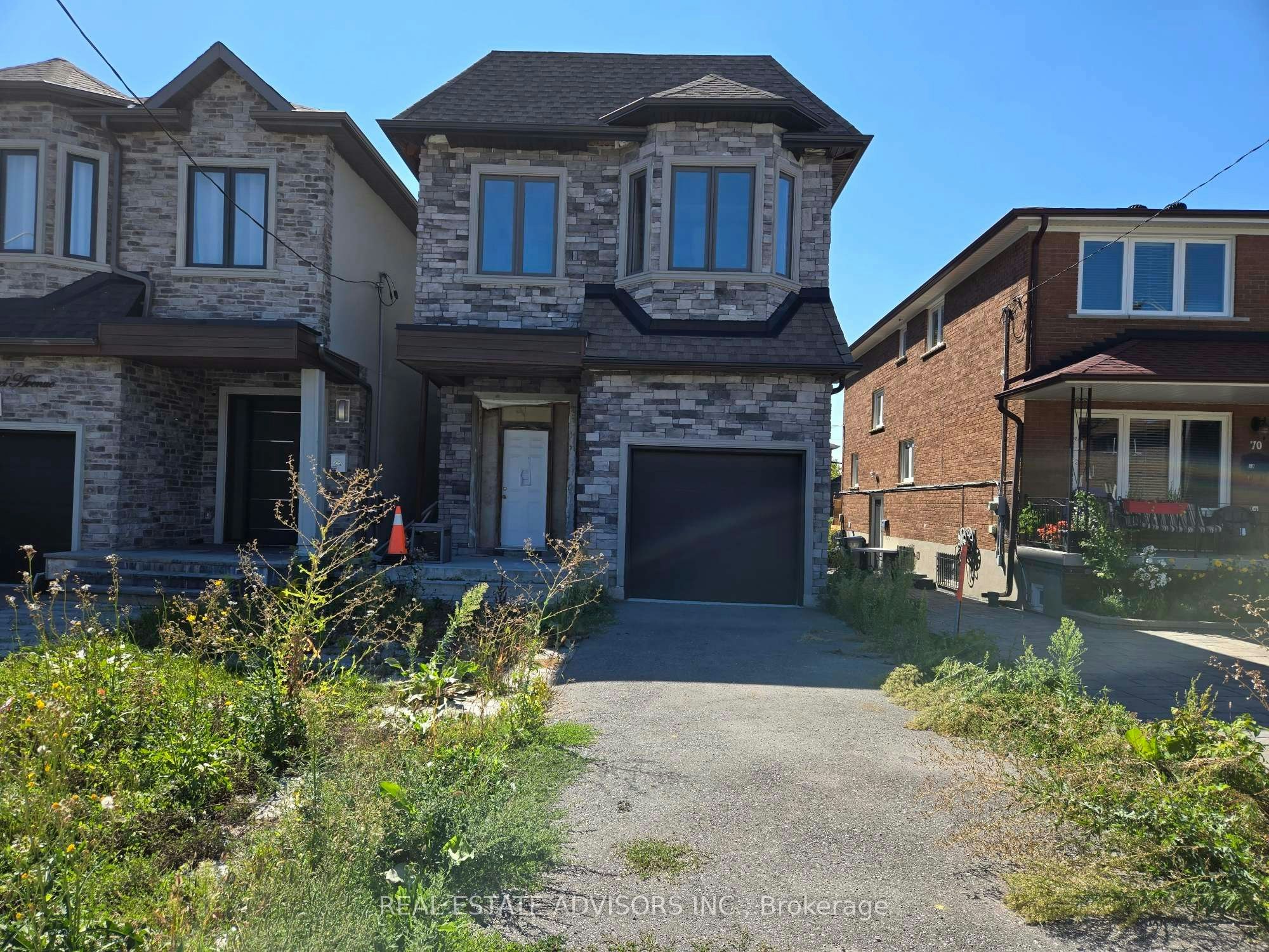 68B Laurel Avenue, Toronto, ON, M1K 3J6