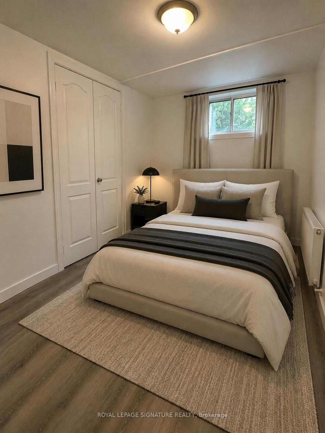 Lower-22 Curzon Street, Toronto, ON, M4M 3B4 - 3