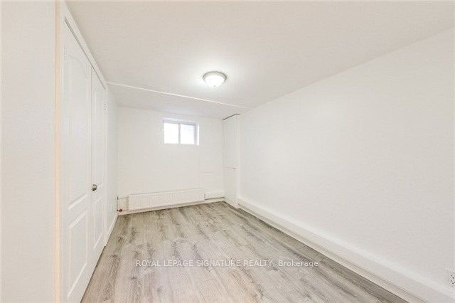 Lower-22 Curzon Street, Toronto, ON, M4M 3B4 - 15