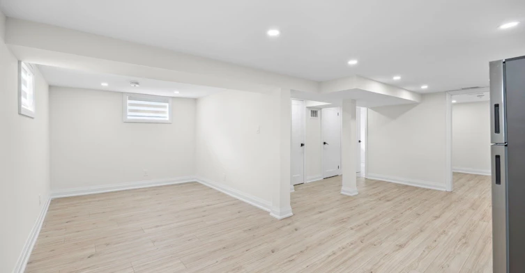 Basement-961 Victoria Park Avenue, Toronto, ON, M4B 2J4 - 4