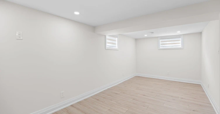Basement-961 Victoria Park Avenue, Toronto, ON, M4B 2J4 - 11