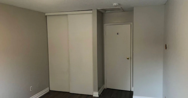 1-699 Attersley Drive, Oshawa, ON, L1K 1P9 - 8