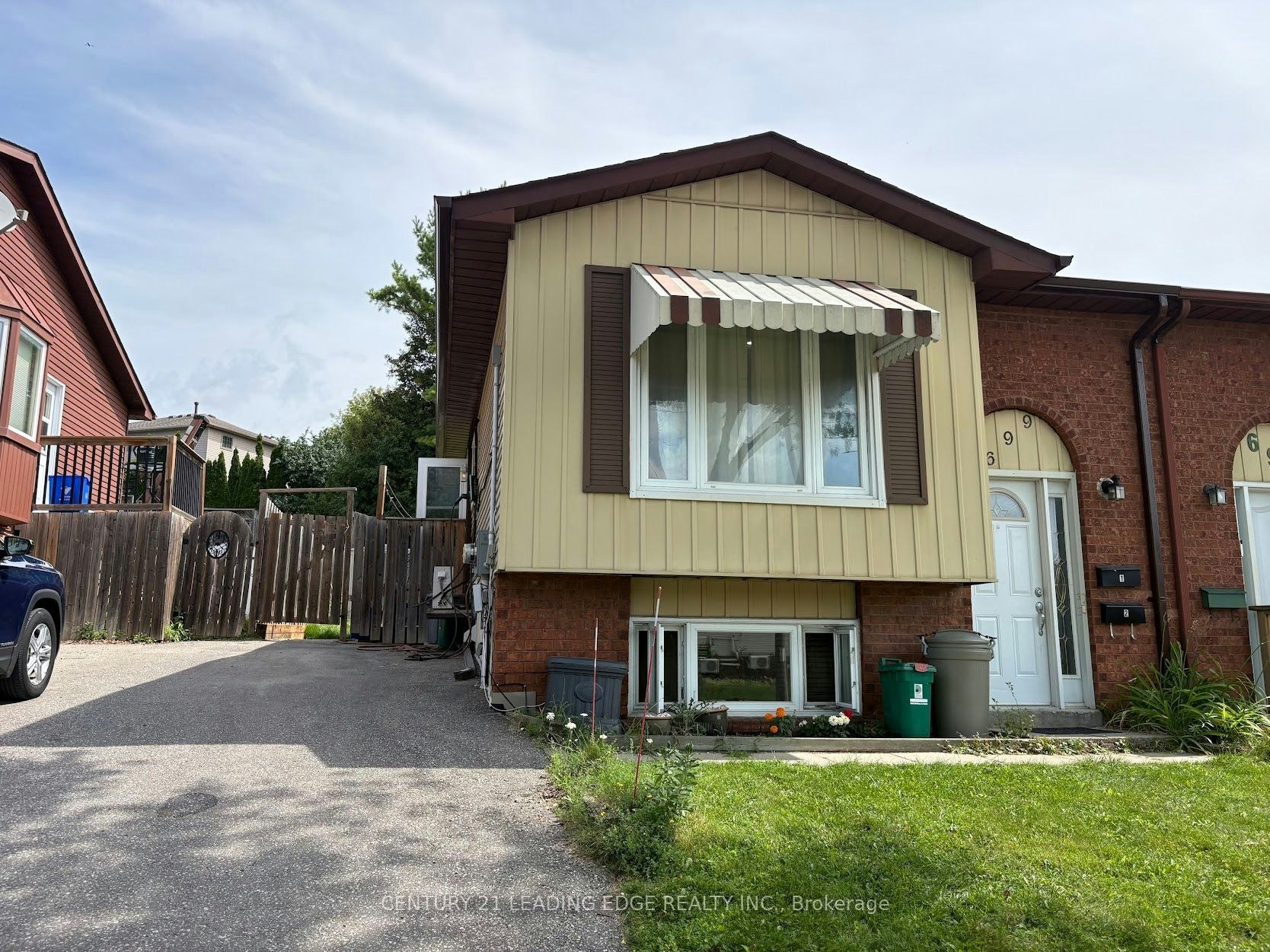1-699 Attersley Drive, Oshawa, ON, L1K 1P9