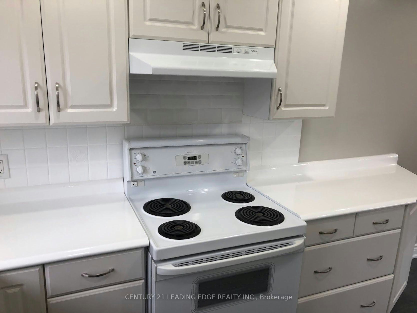 1-699 Attersley Drive, Oshawa, ON, L1K 1P9 - 7
