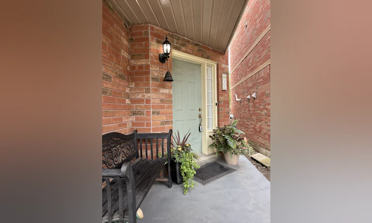 11 Guildpark Pathway