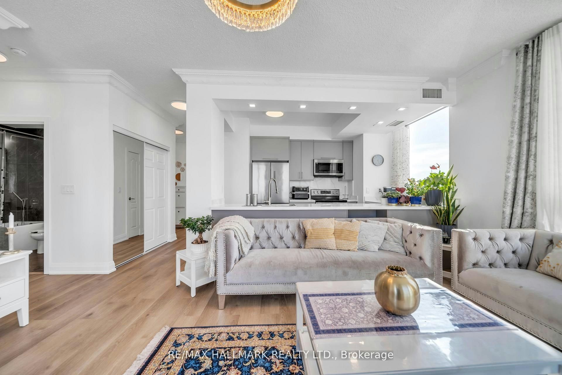 PH 3703-60 Brian Harrison Way, Toronto, ON, M1P 5J5 - 16