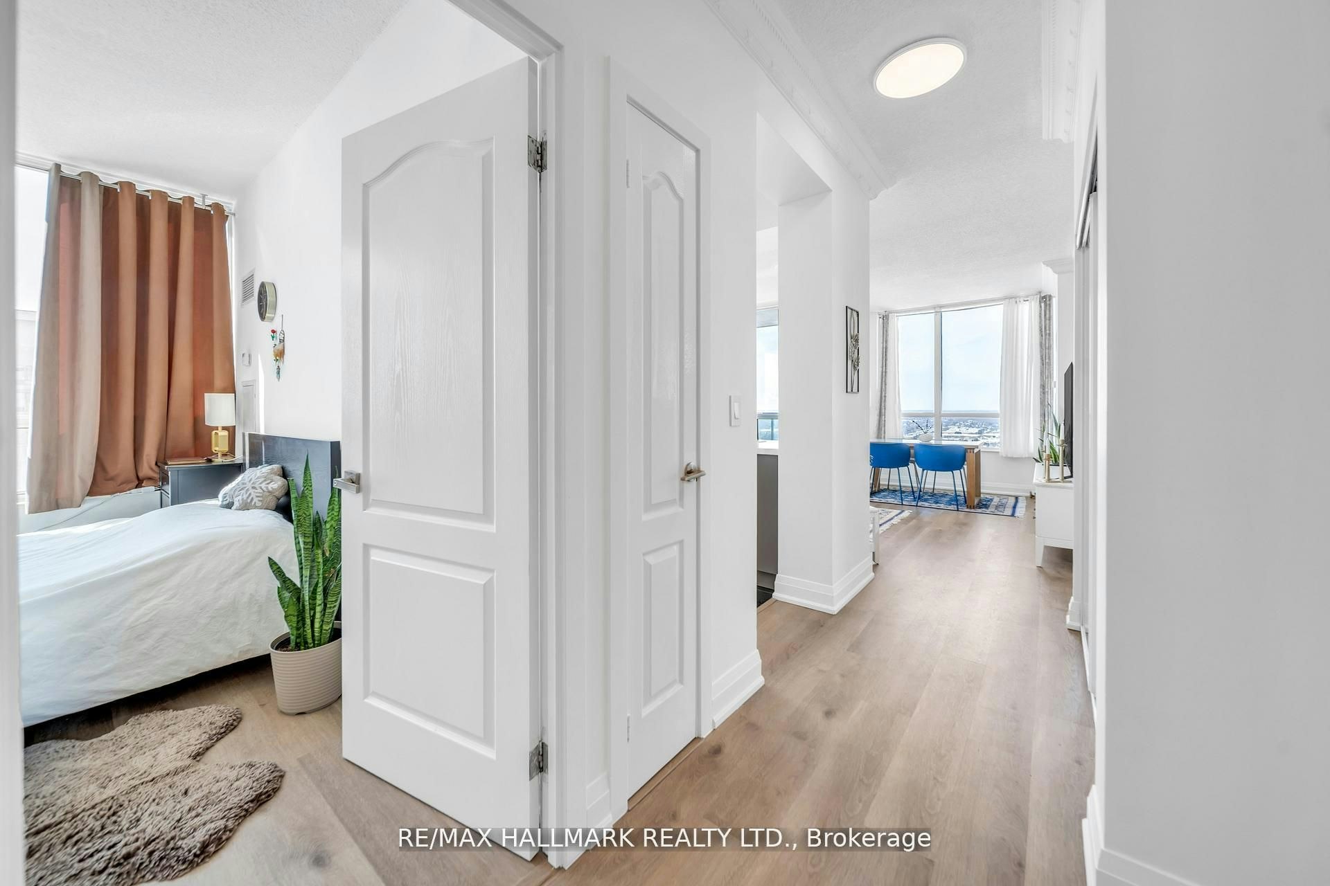 PH 3703-60 Brian Harrison Way, Toronto, ON, M1P 5J5 - 4