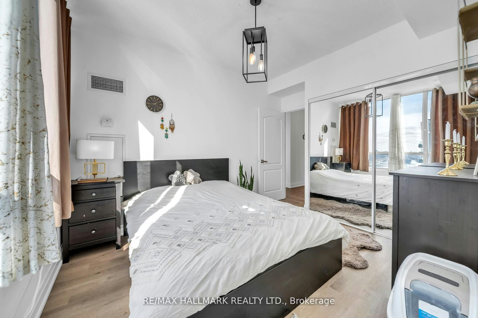 PH 3703-60 Brian Harrison Way, Toronto, ON, M1P 5J5 - 38