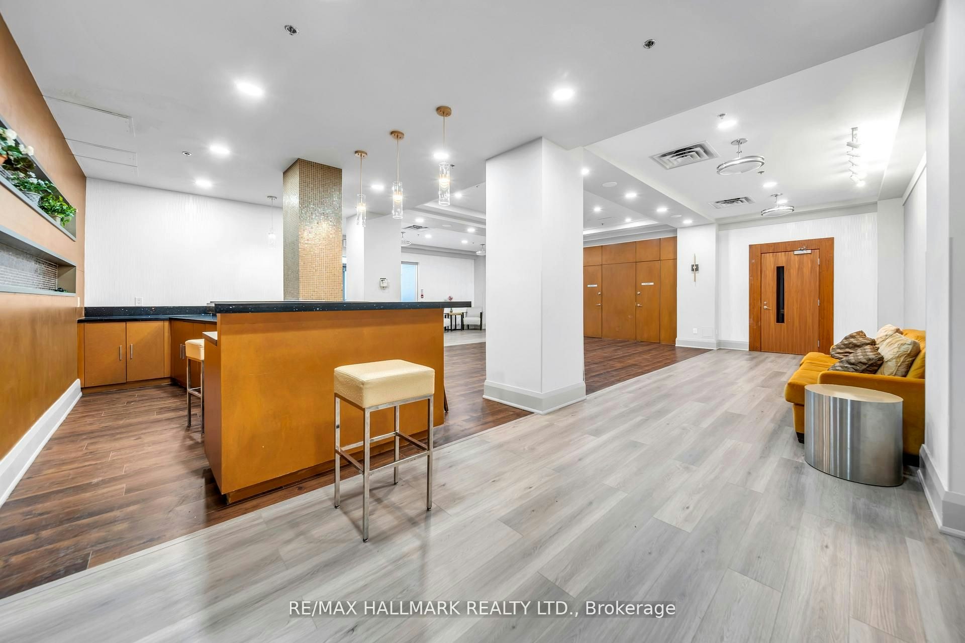 PH 3703-60 Brian Harrison Way, Toronto, ON, M1P 5J5 - 47