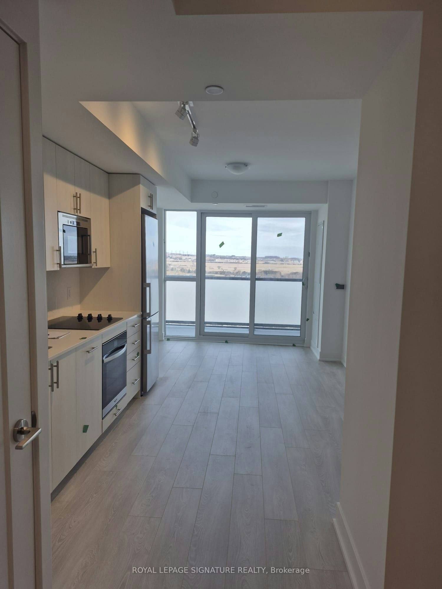1821-2545 Simcoe Street N, Oshawa, ON, L1L 0W3 - 8