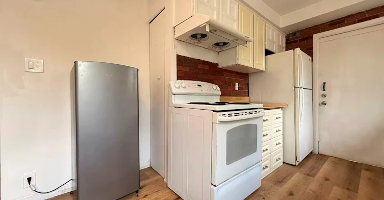 Upper-2 Plum Brook Crescent, Toronto, ON, M1S 3Z8 - 3