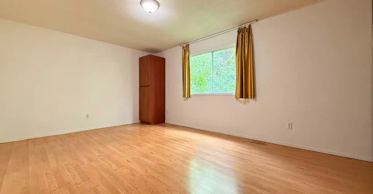 Upper-2 Plum Brook Crescent, Toronto, ON, M1S 3Z8 - 8