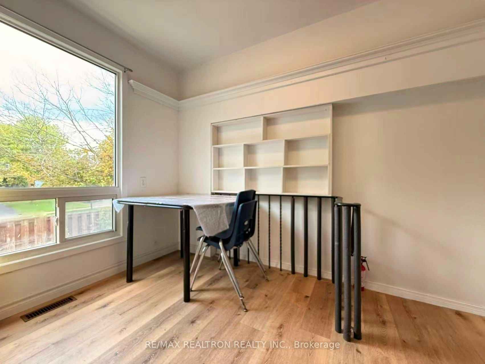 Upper-2 Plum Brook Crescent, Toronto, ON, M1S 3Z8 - 5