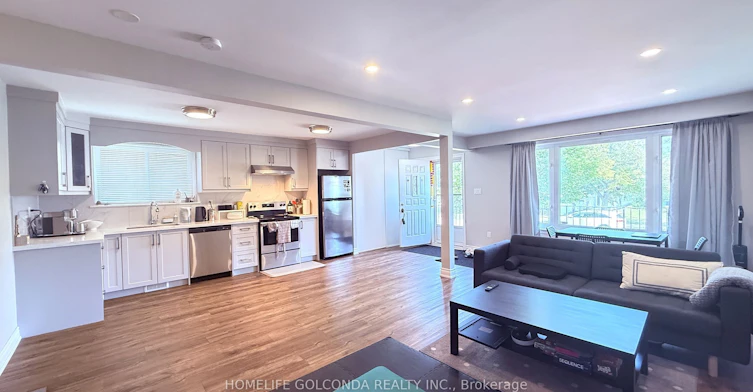 30 Heatherside Main Fl Drive, Toronto, ON, M1W 1T7