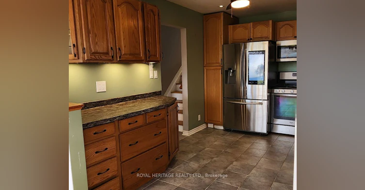 Main-975 Hawthorne Court, Oshawa, ON, L1H 2H4 - 9
