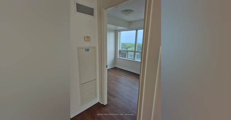 909-60 Town Centre Court, Toronto, ON, M1P 0B1 - 8