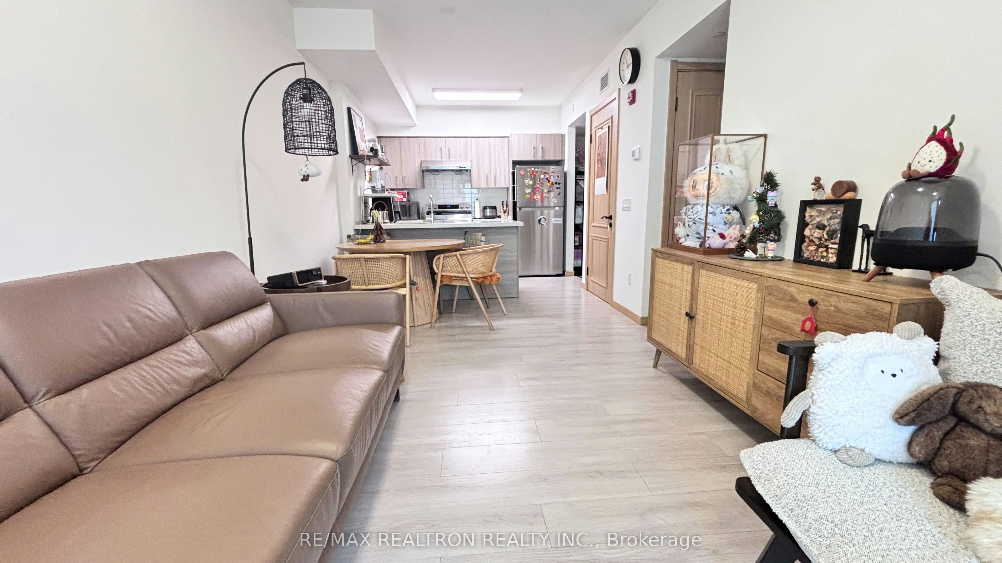 B102-50 Morecambe Gate, Toronto, ON, M1W 2N6 - 2