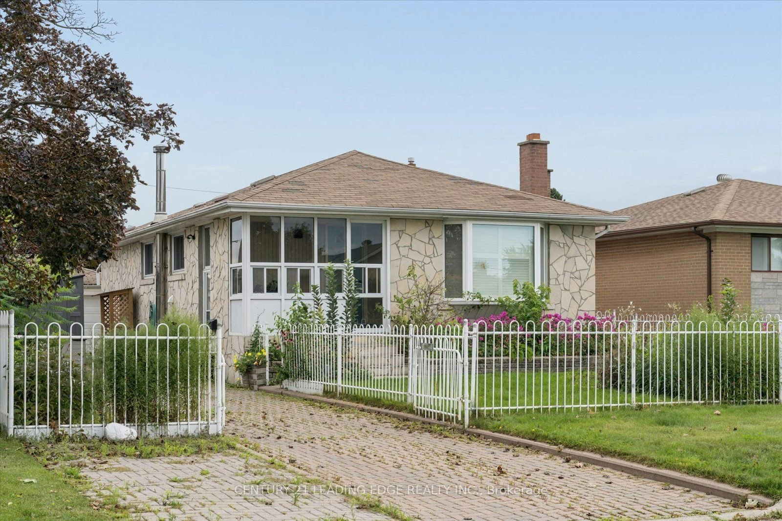 Basement-883 Antonio Street, Pickering, ON, L1W 1T4