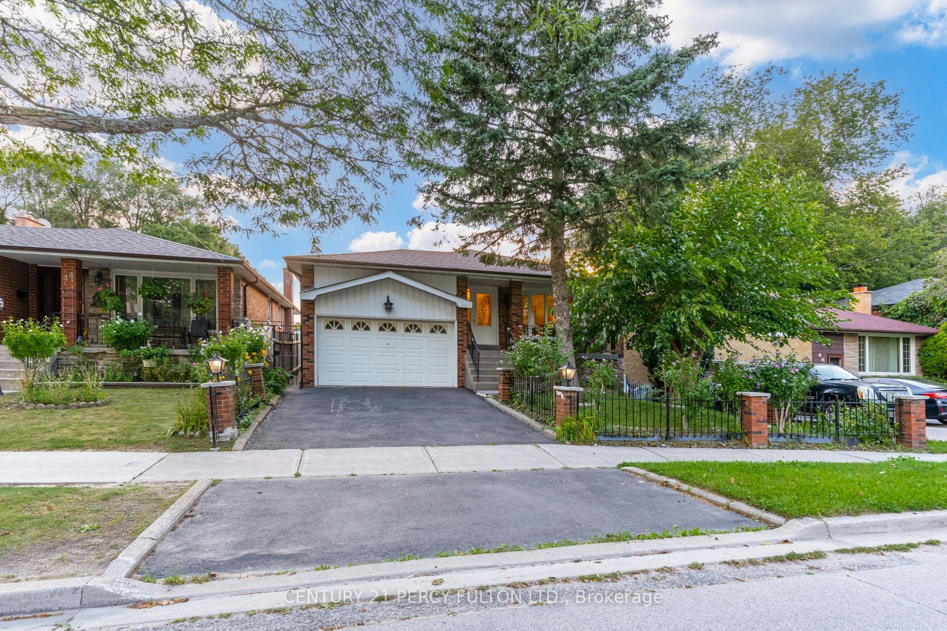 46 Cedar Drive, Toronto, ON, M1J 3E8