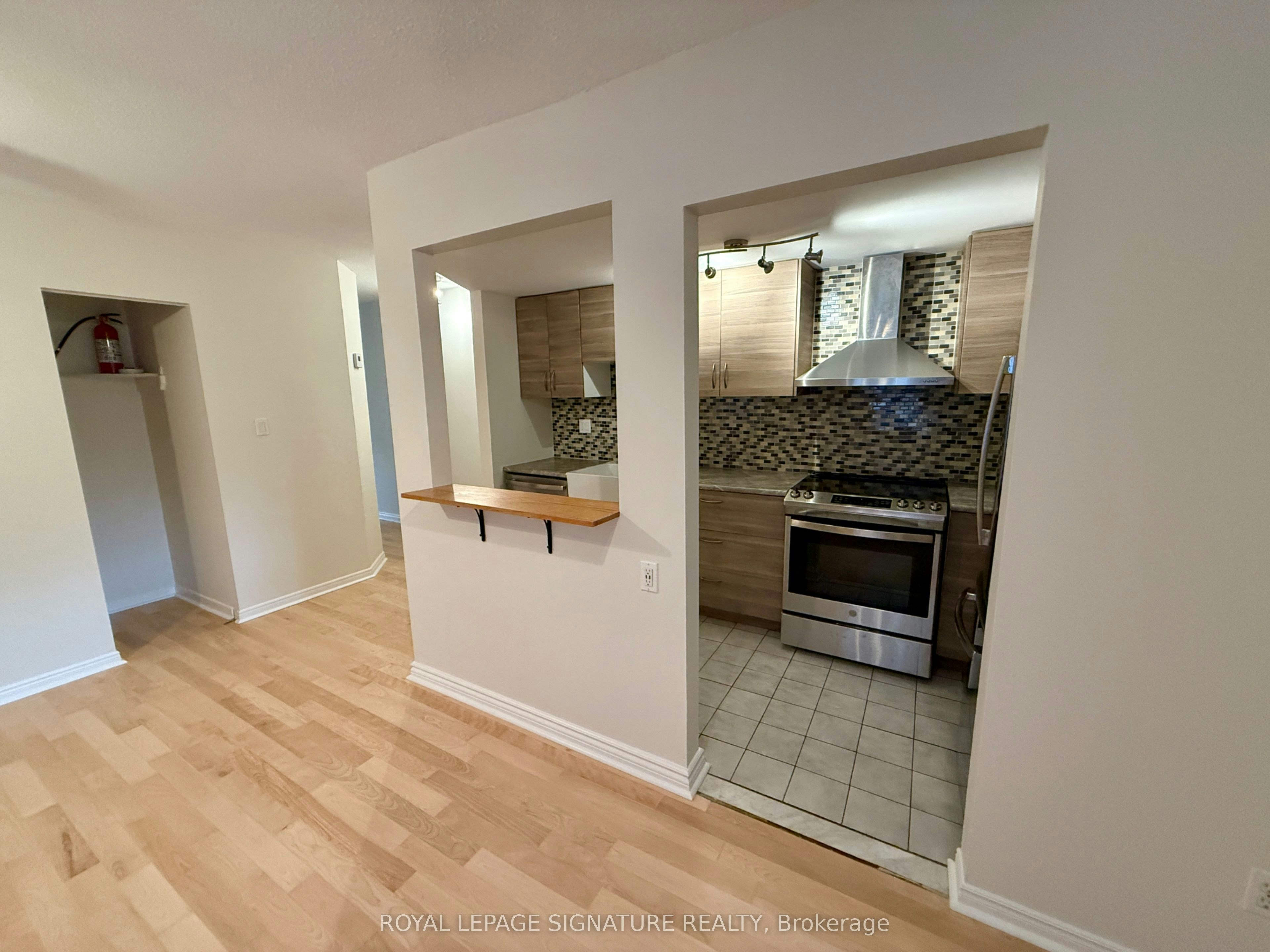 Main Floor-60 Glen Manor Drive, Toronto, ON, M4E 2X2 - 10