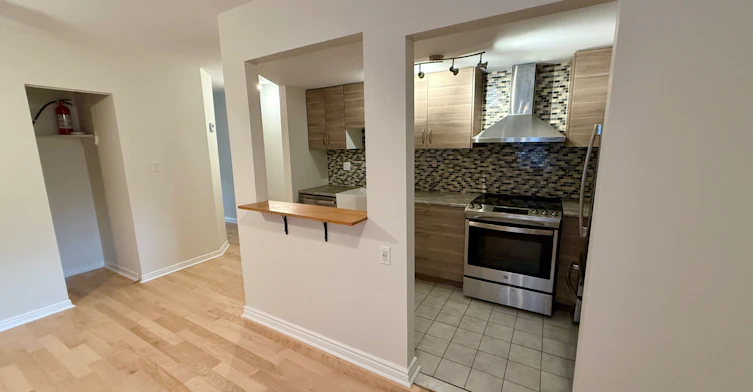 Main Floor-60 Glen Manor Drive, Toronto, ON, M4E 2X2 - 10