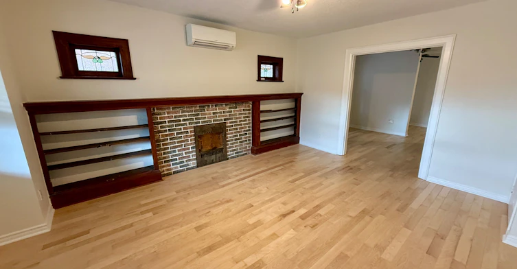 Main Floor-60 Glen Manor Drive, Toronto, ON, M4E 2X2 - 2