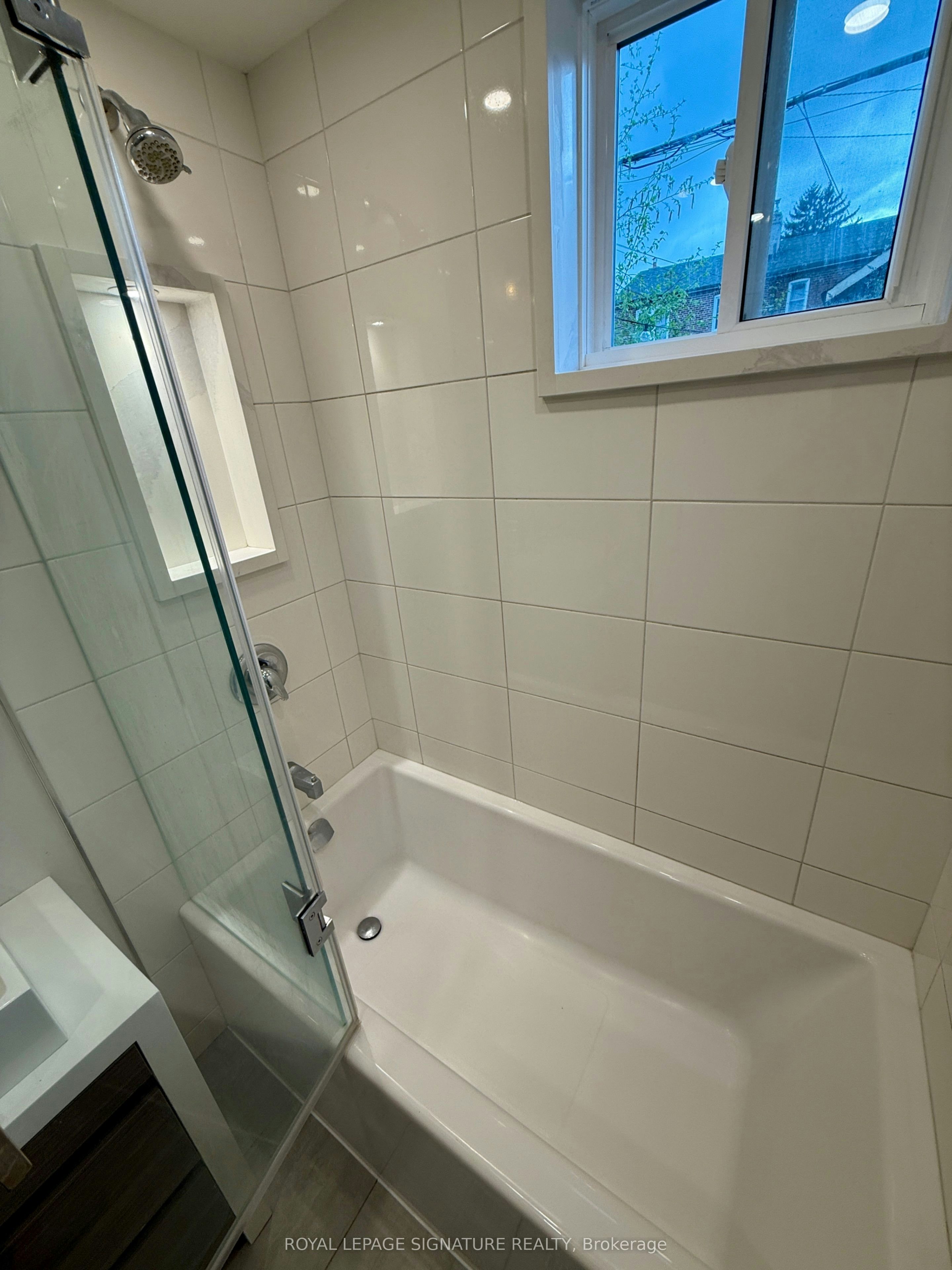 Main Floor-60 Glen Manor Drive, Toronto, ON, M4E 2X2 - 20