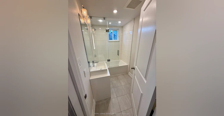 Main Floor-60 Glen Manor Drive, Toronto, ON, M4E 2X2 - 19