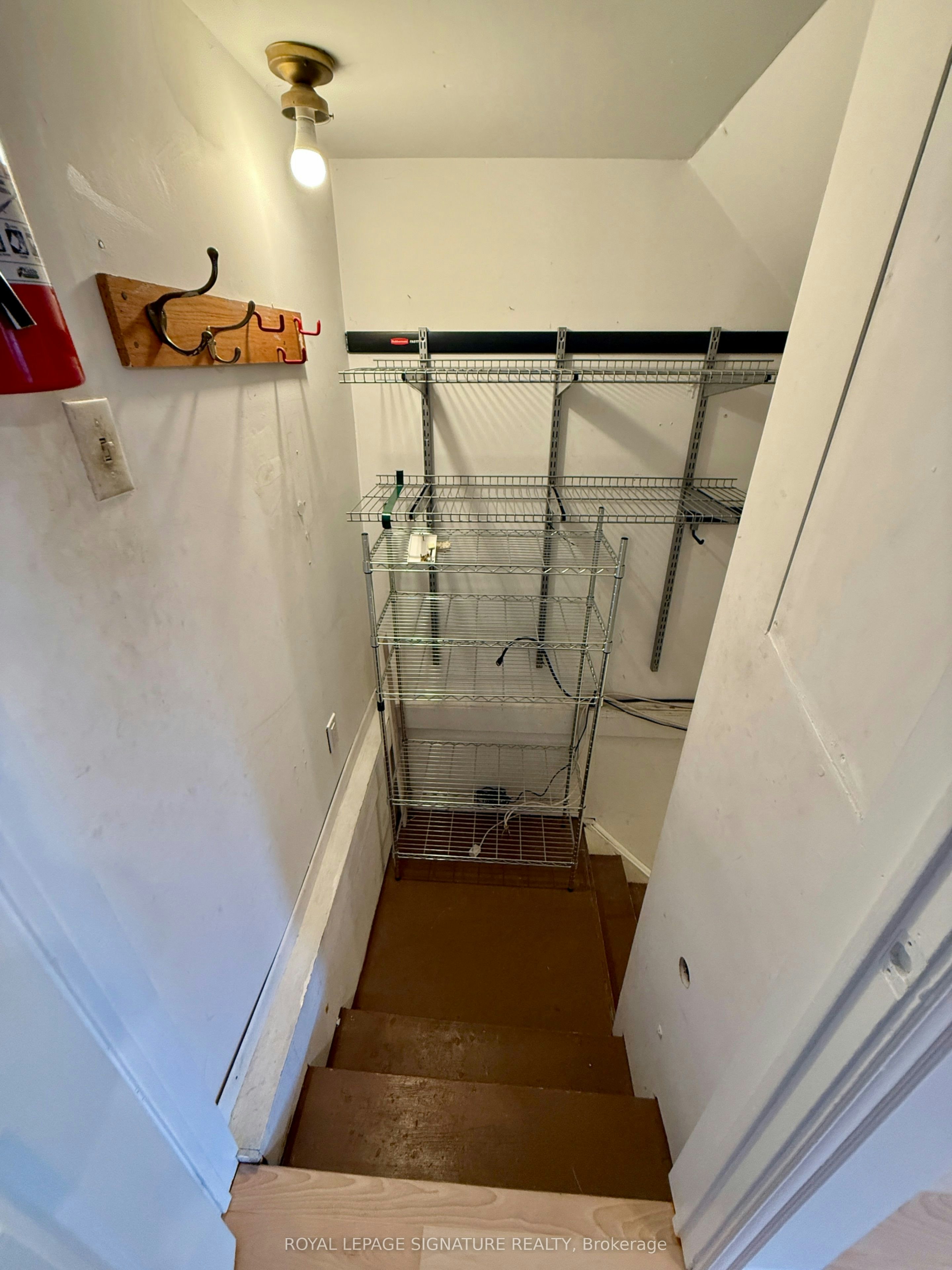 Main Floor-60 Glen Manor Drive, Toronto, ON, M4E 2X2 - 21