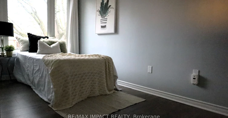 11 Fenwick Avenue, Clarington, ON, L1C 4R6 - 28